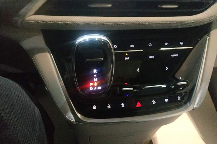 Used Buick GL8 2023 ES Lu Zun Deluxe and Yue Edition