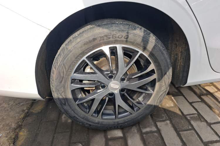 Used Geely Auto Emgrand 2022 4th Generation 1.5L CVT Asian Games Edition
