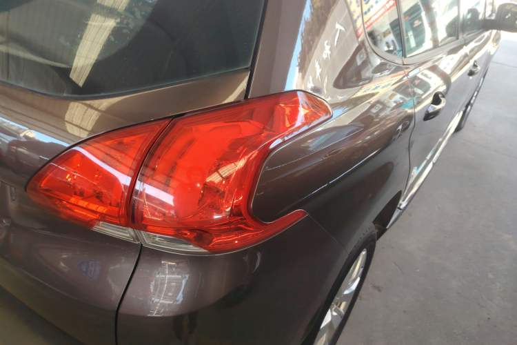 Used Peugeot 2008 2014 1.6L Automatic Fashion Edition