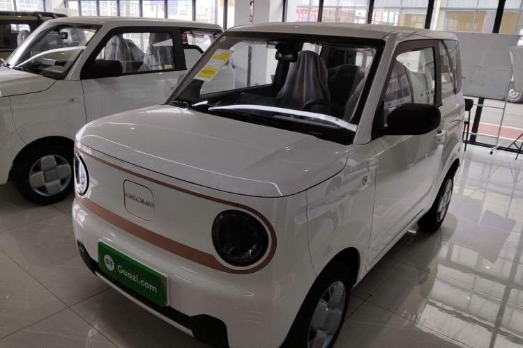 Used Geely Galaxy Panda 2024 Panda Mini 200km Endurance Bear