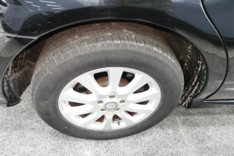 Used Mercedes-Benz R-Class 2014 R 320 4MATIC Business Model