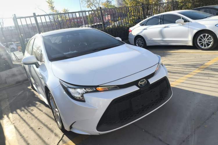 Used Toyota Levin 2021 Dual-Motor 1.8H E-CVT Leading Edition
