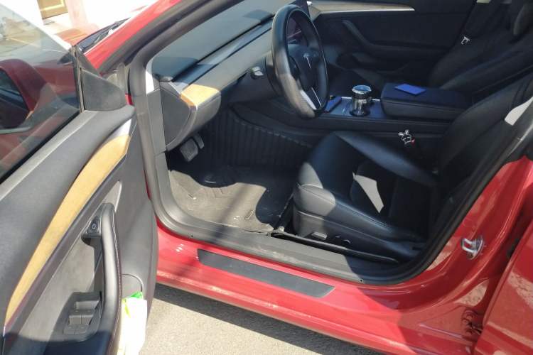 Used Tesla Model 3 2022 Rear-Wheel-Drive Version