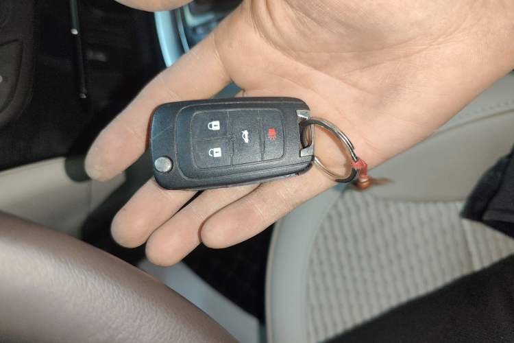 Used Buick Regal 2014 2.0L Leading Fashion Edition