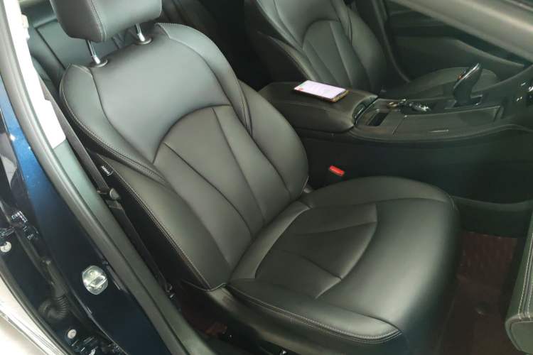 Used Buick LaCrosse 2021 552T Luxury Version