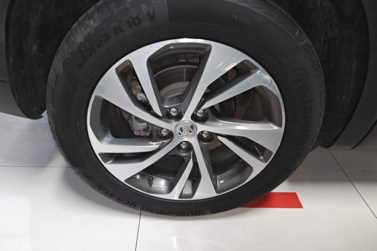 Used Buick Envision 2022 Encore S 552T Two-Wheel-Drive Luxury Model
