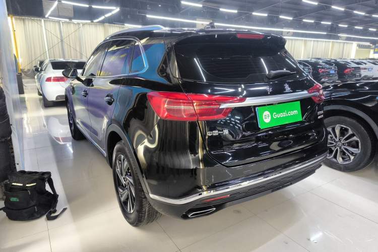 Used Hongqi HS5 2022 Revised Version 2.0T Smart Connect Flagship Edition
