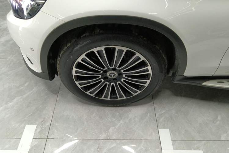 Used Mercedes-Benz GLC 2019 GLC 200 L 4MATIC
