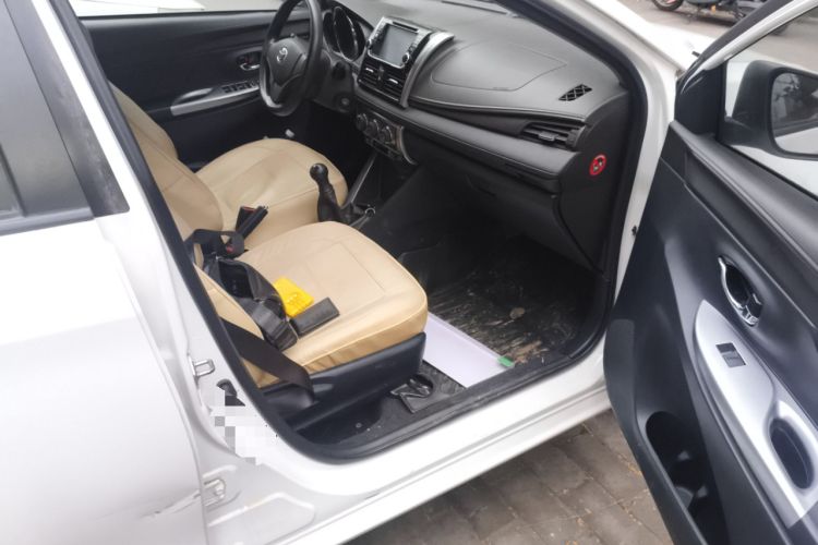 Used Toyota YARiS L 2014 1.3E Manual Charm Edition
