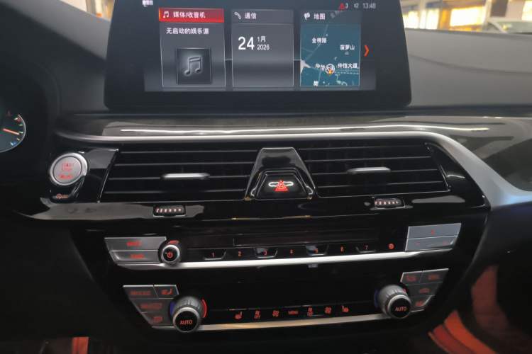 Used BMW 5 Series 2018 Restyled 530Li Leading Edition M Sport Package