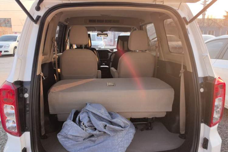 Used Wuling Hongguang 2021 1.5L S Standard Version LAR
