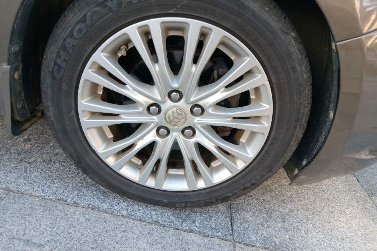 Used Buick GT 2015 15N Automatic Elite Version
