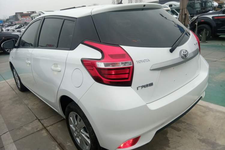 TDK.VehicleDetails.img