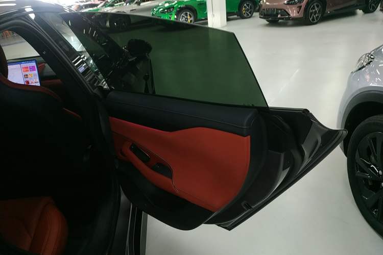 Used  SU7 2024 Four-Wheel Drive Ultra-Long Range Advanced Intelligent Driving Max Edition
