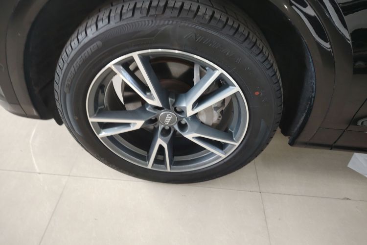 Used Audi Q5L 2020 45 TFSI Prestige Fashion Model
