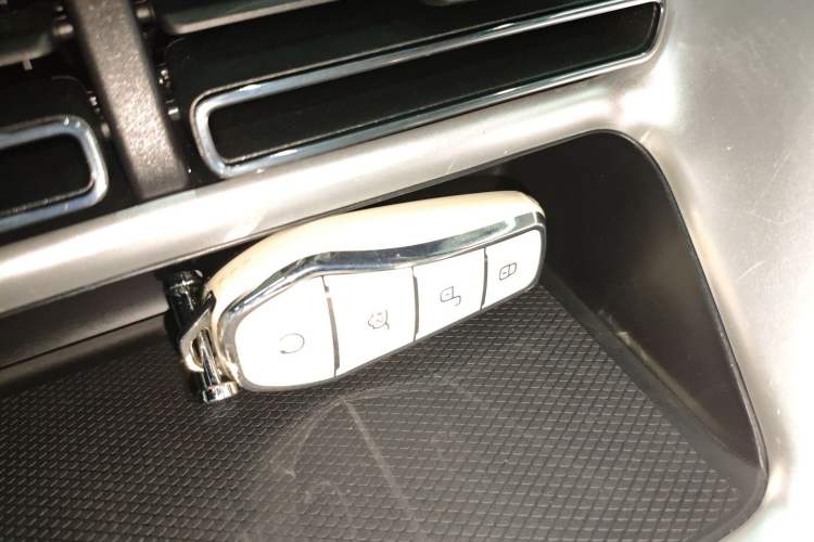 Used BYD Song Pro New Energy 2023 Champion Edition DM-i 71KM Beyond Model
