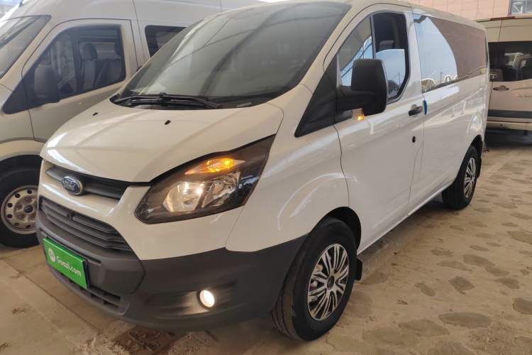 Used Ford Transit 2019 2.0T Diesel Multi-Purpose Commercial Vehicle Short Wheelbase Low Roof 6-Seater China VI Standard