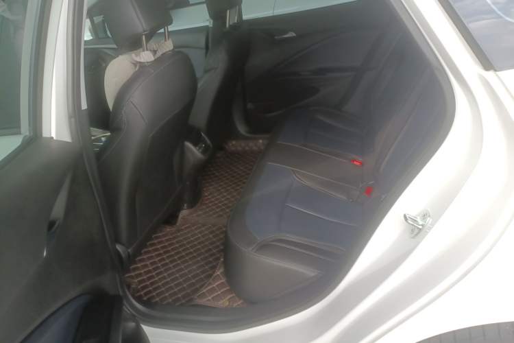 Used Buick Velite 6 2023 430km Range Commuter Version
