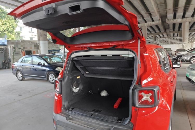 Used  Renegade 2017 180T Automatic High-Energy Version
