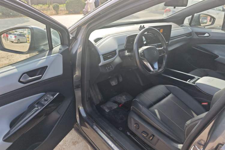 Used Volkswagen ID.4 X 2022 Pure Smart Edition
