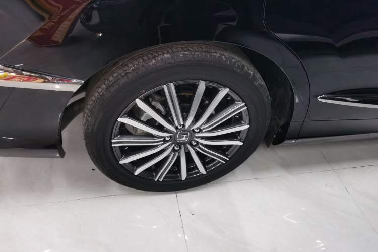 Used Honda Elysion 2022 2.0L eHEV Luxury Edition
