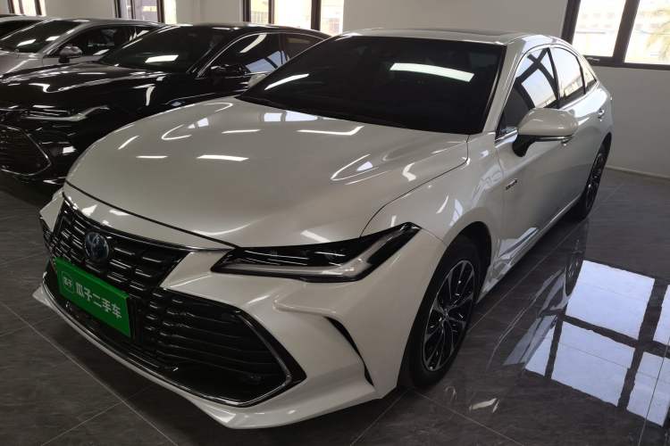 Used Toyota Avalon 2022 Dual-Engine 2.5L Luxury Edition