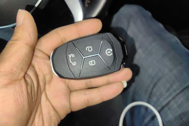 Used Lynk & Co 02 2019 1.5T DCT Two-Wheel Drive Pro Edition China VI Standard
