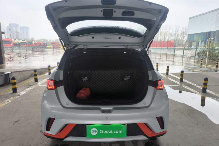 Used BYD Dolphin 2021 405 km Fashion Edition
