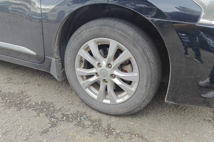 Used Nissan Teana 2015 2.0L XL-Sporty UEFA Champions League Edition
