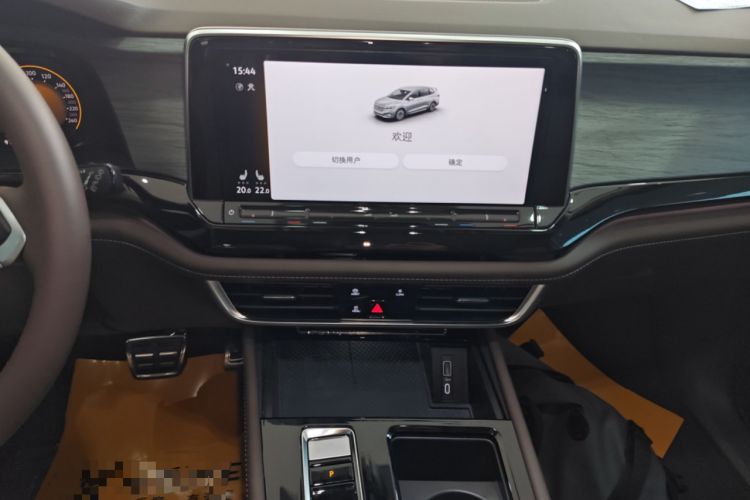 Used Volkswagen Viloran 2024 380TSI Premium Edition
