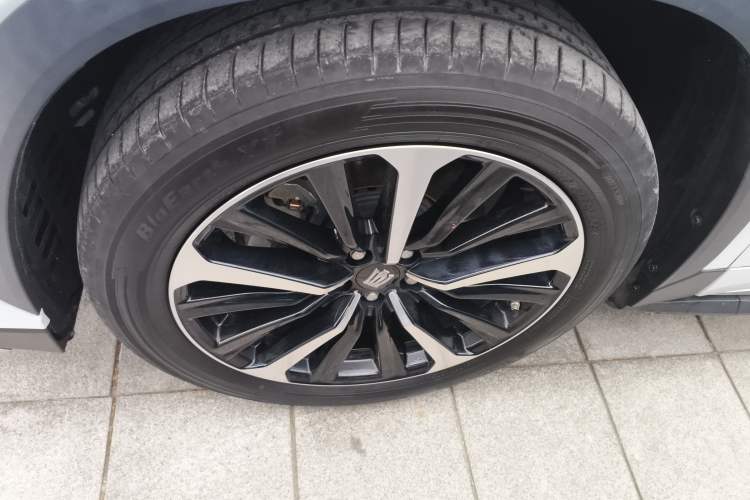 Used Toyota Crown Land Cruiser 2023 2.5L HEV Four-Wheel Drive Luxury Edition