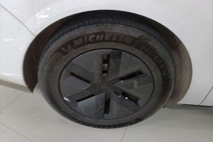 Used Li Auto MEGA 2024 Ultra Model