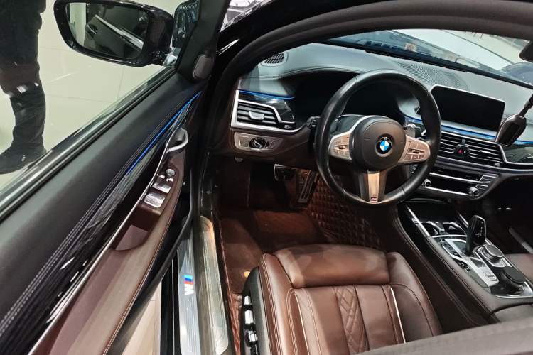 Used BMW 7 Series 2019 Restyled 730Li M Sport Package
