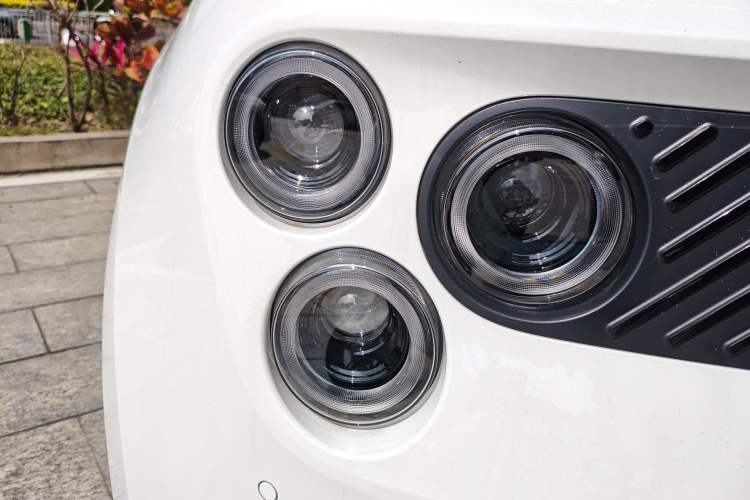 Used firefly firefly 2025 Illuminated Edition