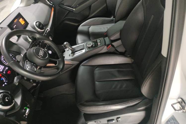 Used Audi Q2L 2023 35TFSI Advanced Elegant Model
