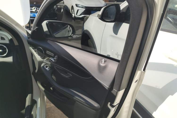 Used Mercedes-Benz C-Class 2017 Facelift C 200 L Sport Edition