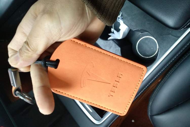 Used Tesla Model Y 2021 Standard Range Rear-Wheel Drive Version