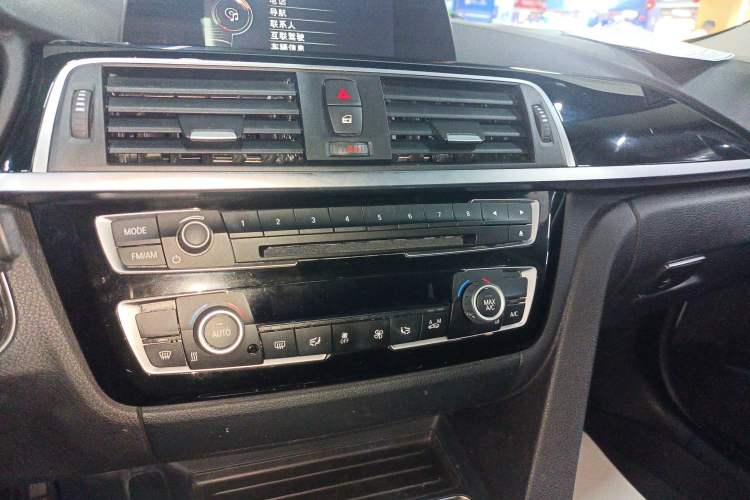 Used BMW 3 Series 2016 320Li Fashion Model
