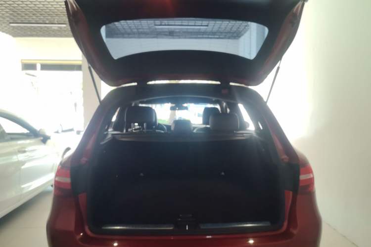 Used Mercedes-Benz GLC 2016 GLC 260 4MATIC Dynamic Edition
