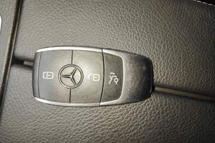 Used Mercedes-Benz A-Class 2020 Restyled A 200 L Sport Sedan Fashion Version