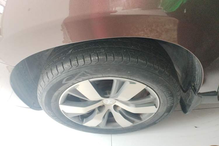 Used Peugeot 2008 2014 1.6L Automatic Navigation Edition
