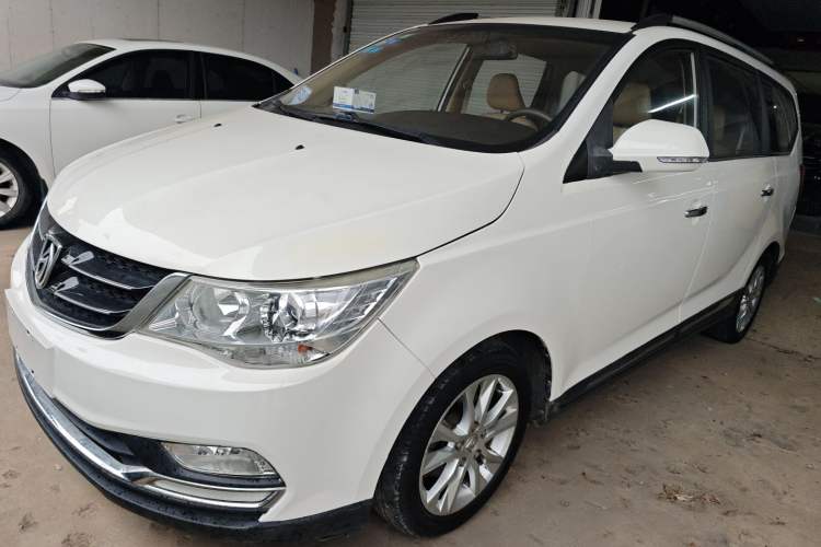 Used Baojun 730 2016 1.5L Manual Comfort Version 7 Seats China V Emission Standard
