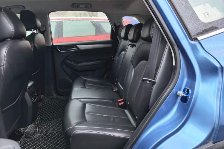 Used Roewe RX5 2016 30T Two-Wheel Drive Automatic Internet Smart Edition