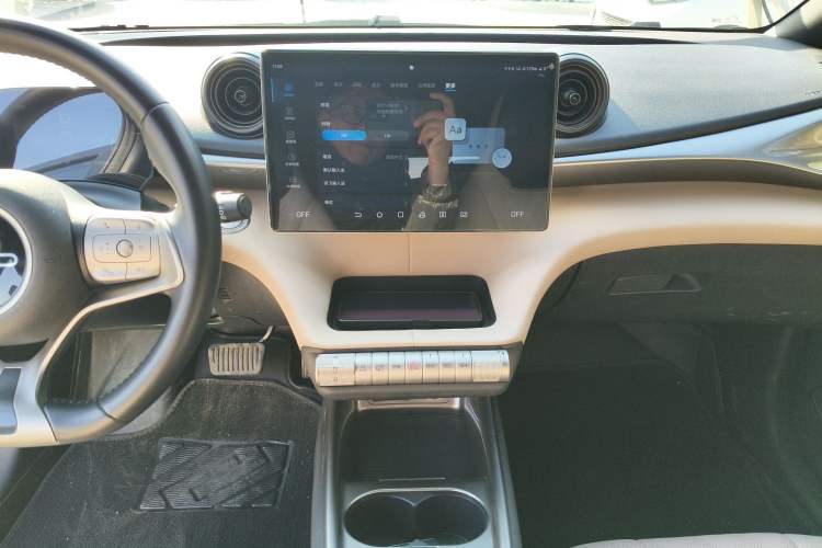 Used BYD Dolphin 2023 420 km Fashion Edition
