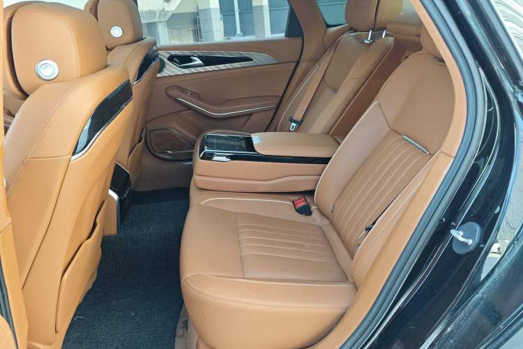 Used Hongqi H9 2023 2.0T Smart Connect Flagship Edition
