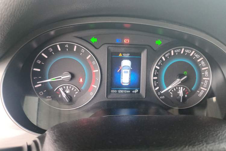 Used Haval H2 2017 Red-Label 1.5T Automatic Two-Wheel Drive Elite Model
