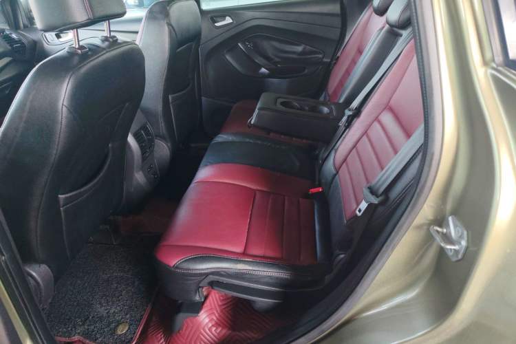 Used Ford Kuga 2017 EcoBoost 180 Two-Wheel-Drive Elite Trim
