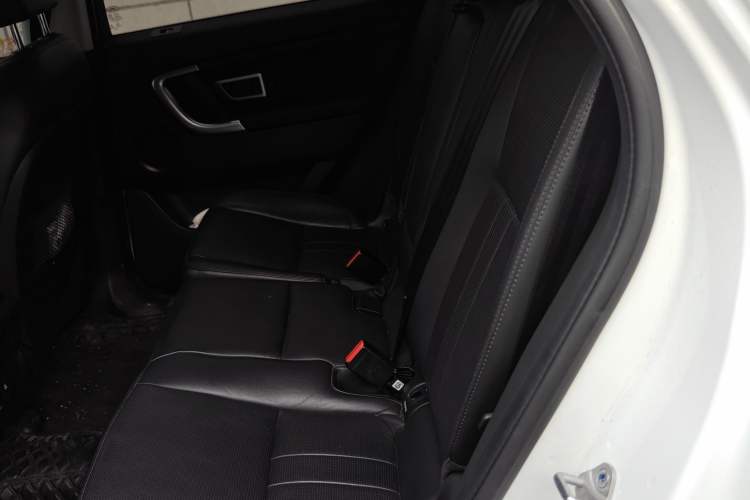 Used Land Rover Discovery Sport 2018 240 PS HSE Version