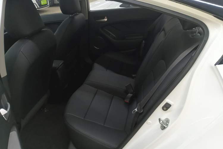 Used Kia K3 2015 1.6L Automatic GLS
