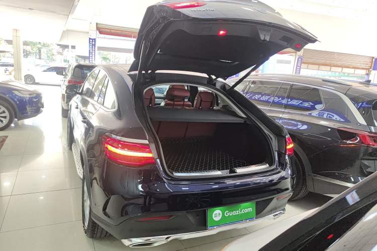 Used Mercedes-Benz GLE Coupe 2017 GLE 320 4MATIC Coupe SUV